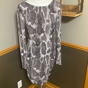 Jennifer Lopez brown, black, & cream animal print long sleeve dress size L